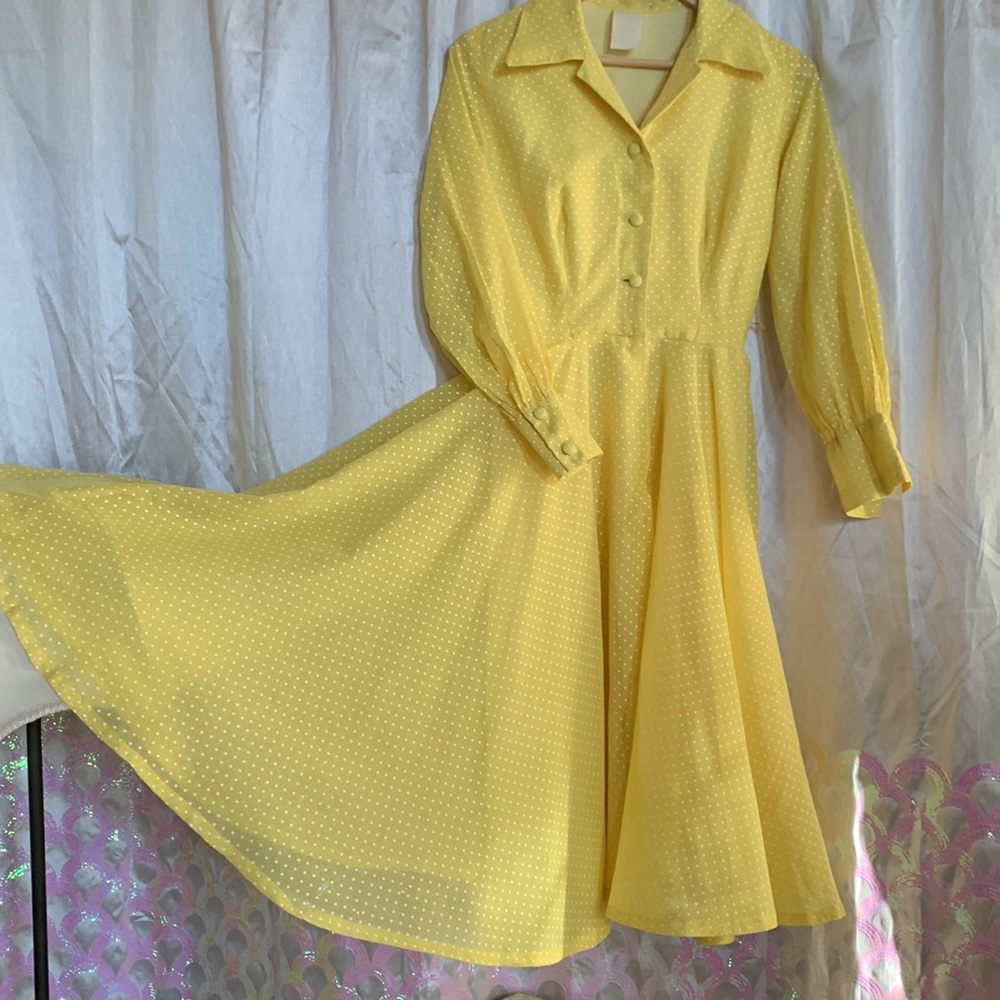 Vintage Swiss Lace Yellow Polka Dot Dress Size Small-Medium